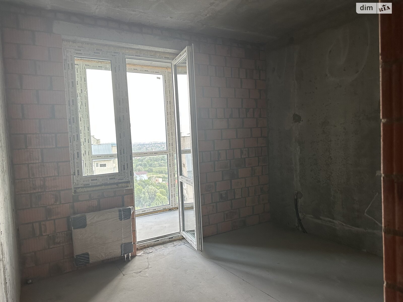 Продаж однокімнатної квартири в Києві, на вул. Живописна 3, район Святошин фото 1 Продаж однокімнатної квартири в Києві, на вул. Живописна 3, район Святошин фото 1