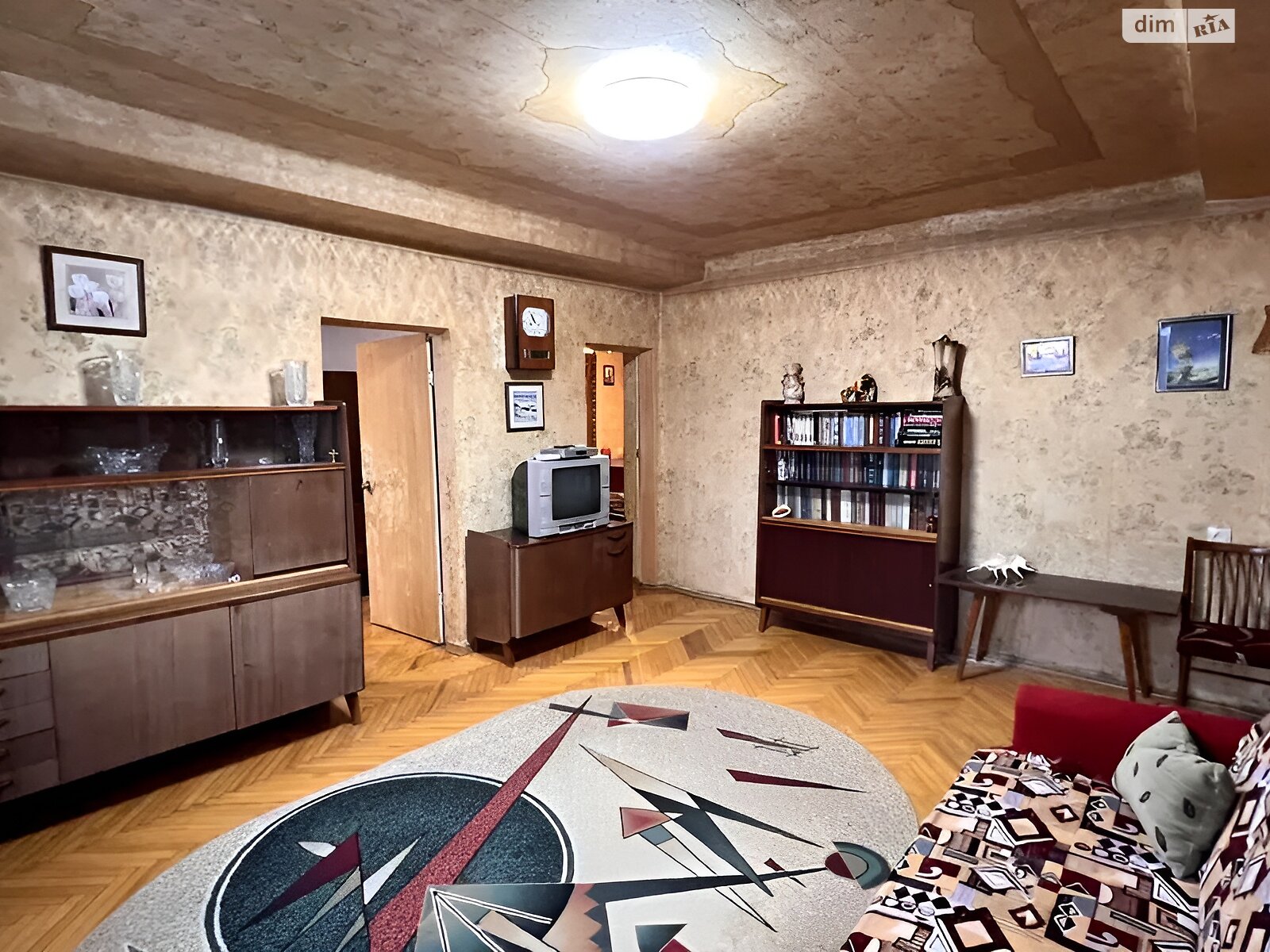 Продаж трикімнатної квартири в Києві, на вул. Львівська 51, район Святошин фото 1 Продаж трикімнатної квартири в Києві, на вул. Львівська 51, район Святошин фото 1