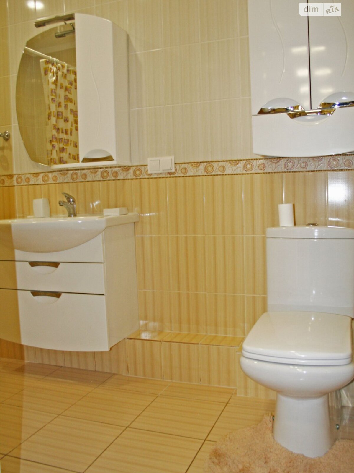 Продажа трехкомнатной квартиры в Киеве, на ул. Львовская 22, район Святошино фото 1 Продажа трехкомнатной квартиры в Киеве, на ул. Львовская 22, район Святошино фото 1