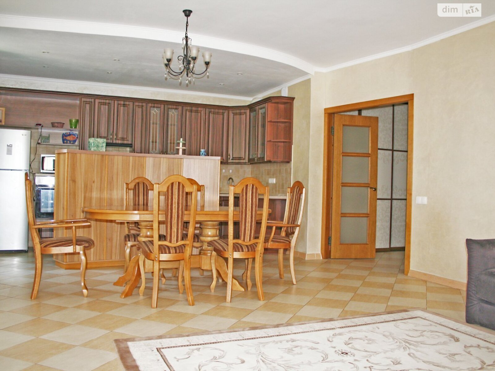 Продажа трехкомнатной квартиры в Киеве, на ул. Львовская 22, район Святошино фото 1 Продажа трехкомнатной квартиры в Киеве, на ул. Львовская 22, район Святошино фото 1
