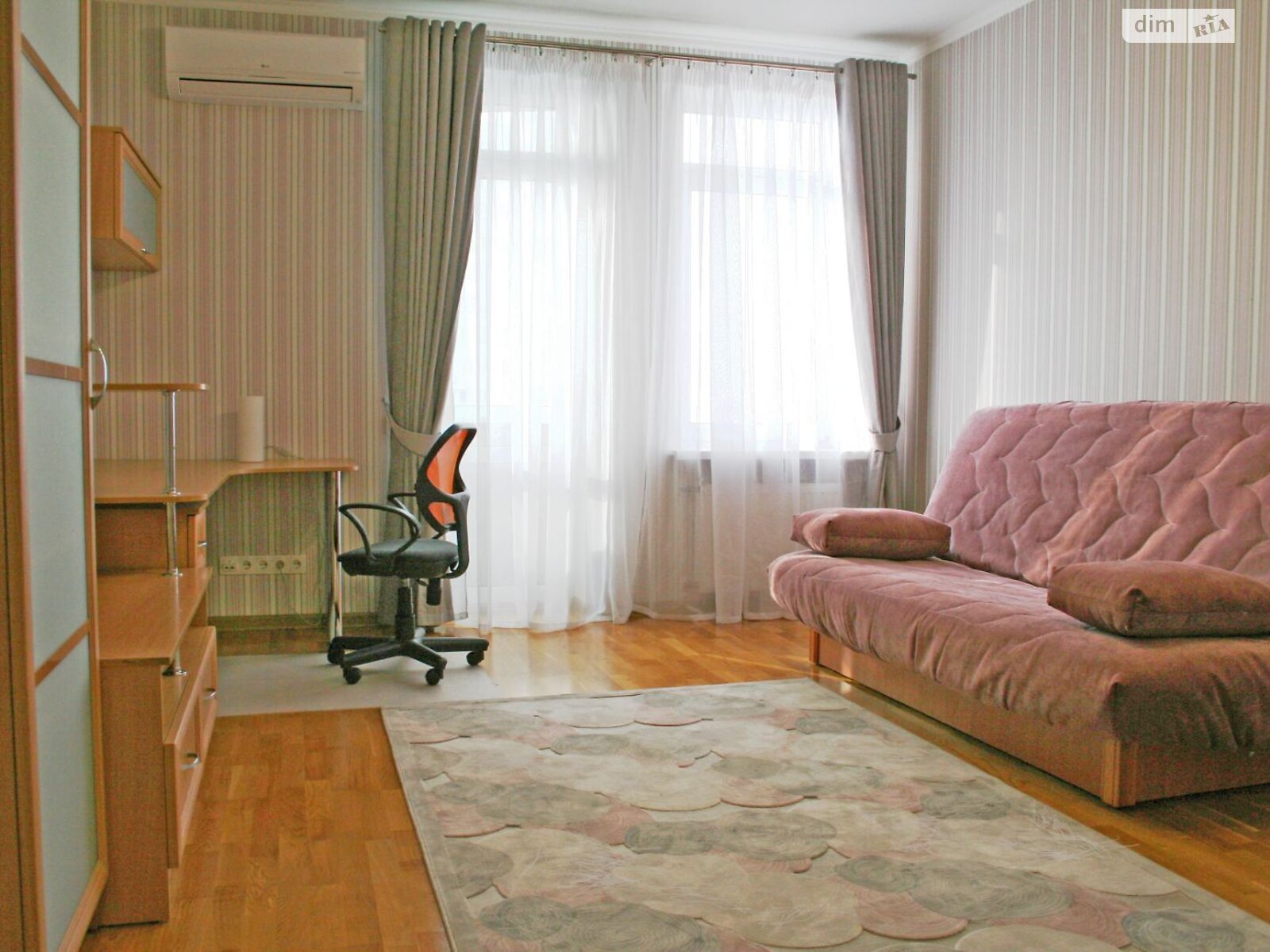 Продажа трехкомнатной квартиры в Киеве, на ул. Львовская 22, район Святошино фото 1 Продажа трехкомнатной квартиры в Киеве, на ул. Львовская 22, район Святошино фото 1