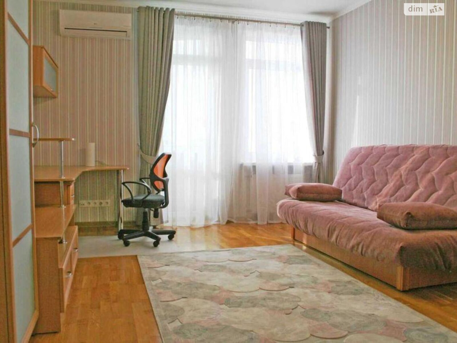 Продажа трехкомнатной квартиры в Киеве, на ул. Львовская 22, район Святошино фото 1