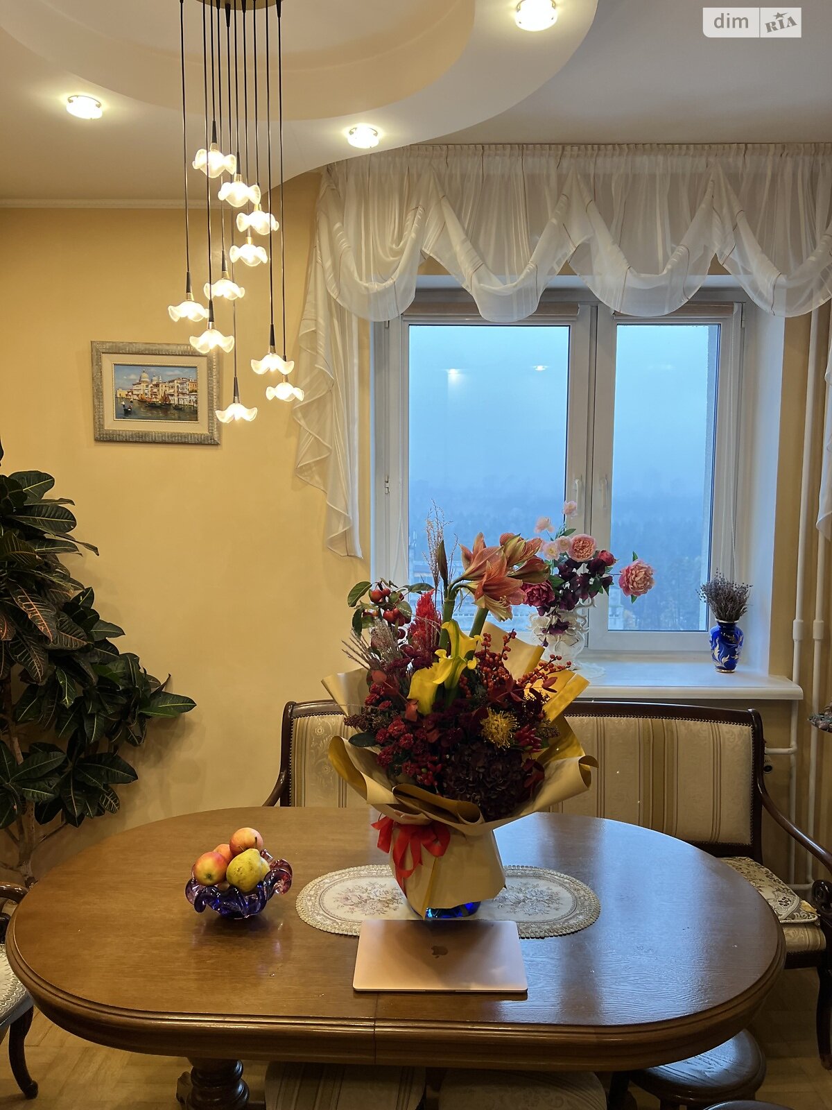 Продаж двокімнатної квартири в Києві, на вул. Михайла Котельникова 31, район Святошин фото 1 Продаж двокімнатної квартири в Києві, на вул. Михайла Котельникова 31, район Святошин фото 1