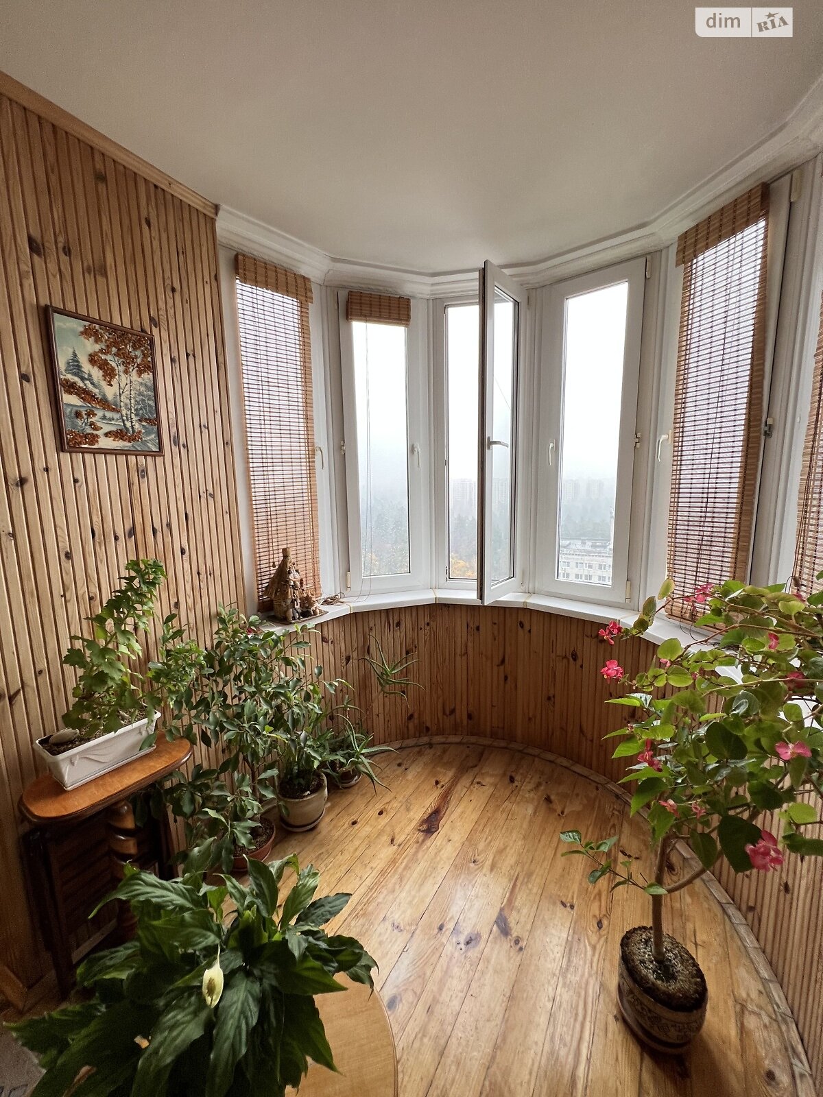 Продаж двокімнатної квартири в Києві, на вул. Михайла Котельникова 31, район Святошин фото 1 Продаж двокімнатної квартири в Києві, на вул. Михайла Котельникова 31, район Святошин фото 1