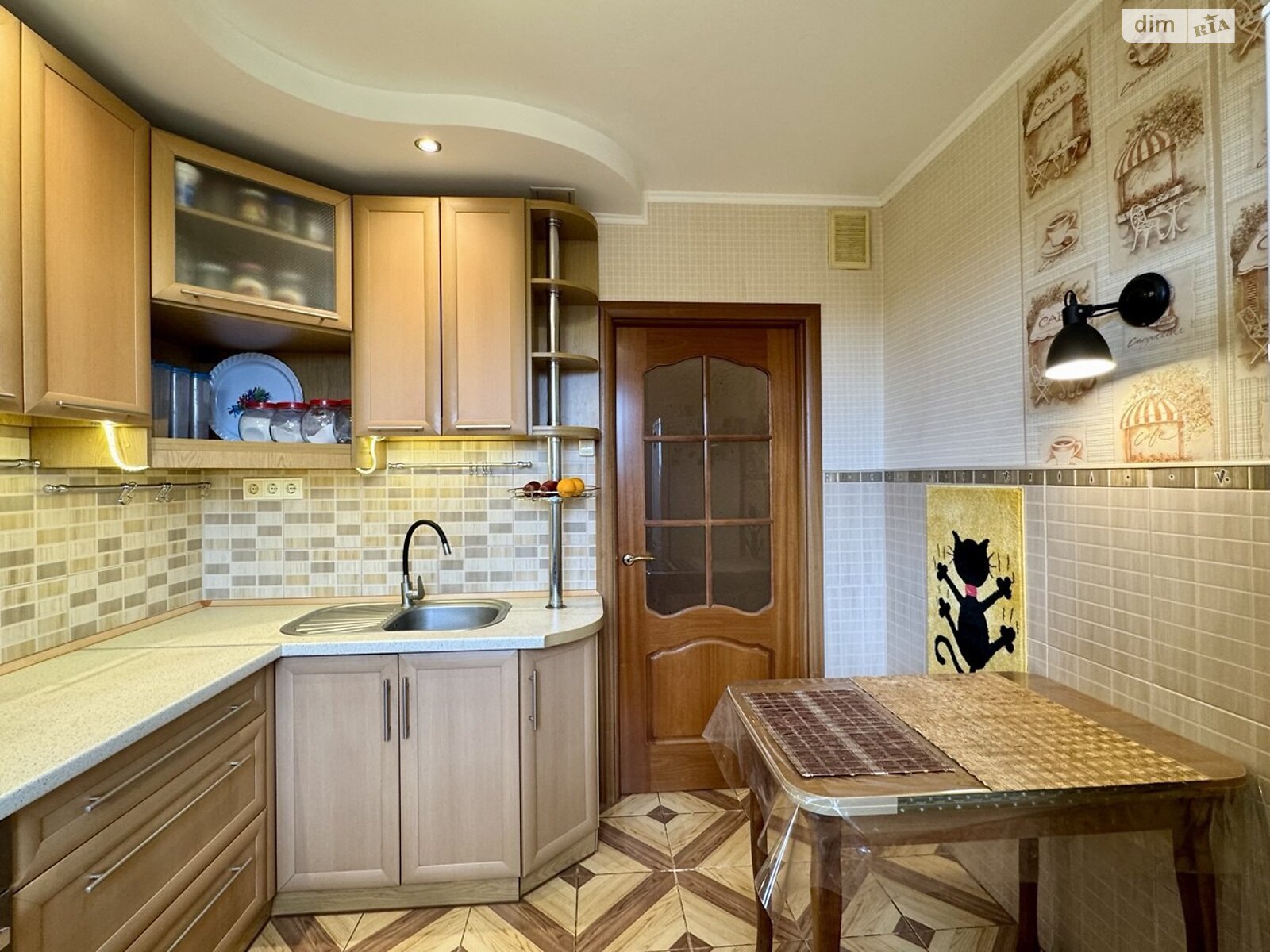 Продаж двокімнатної квартири в Києві, на вул. Михайла Котельникова 25, район Святошин фото 1 Продаж двокімнатної квартири в Києві, на вул. Михайла Котельникова 25, район Святошин фото 1