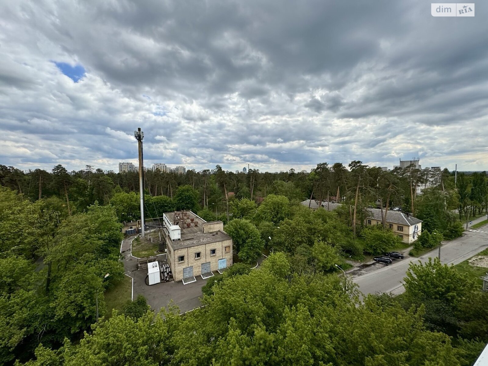 Продаж двокімнатної квартири в Києві, на вул. Михайла Котельникова 25, район Святошин фото 1 Продаж двокімнатної квартири в Києві, на вул. Михайла Котельникова 25, район Святошин фото 1