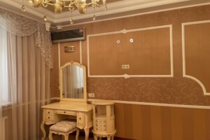Продажа трехкомнатной квартиры в Киеве, на просп. Берестейский 131, район Святошино фото 2