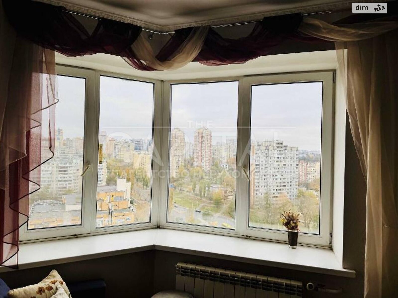 Продажа пятикомнатной квартиры в Киеве, на ул. Прилужная 4/15, район Святошино фото 1 Продажа пятикомнатной квартиры в Киеве, на ул. Прилужная 4/15, район Святошино фото 1