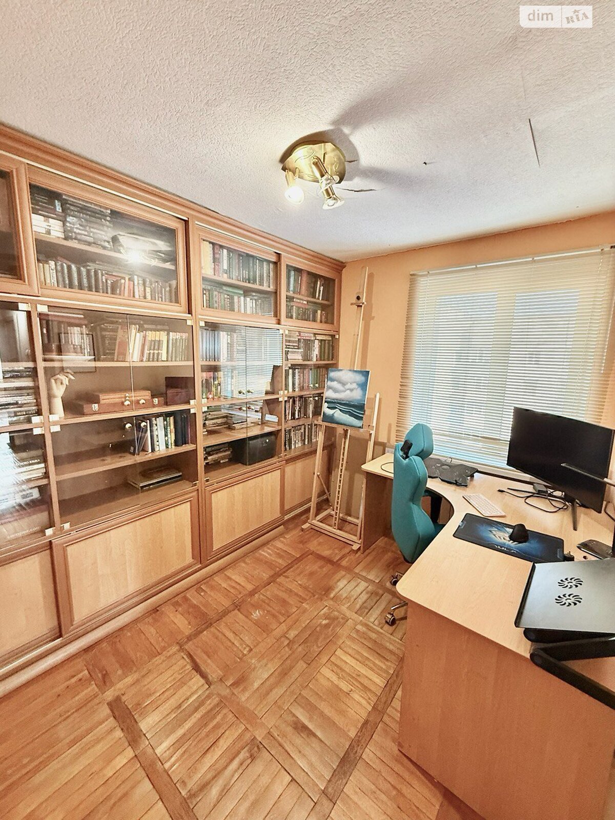 Продажа четырехкомнатной квартиры в Киеве, на ул. Святошинская 6, район Святошино фото 1 Продажа четырехкомнатной квартиры в Киеве, на ул. Святошинская 6, район Святошино фото 1