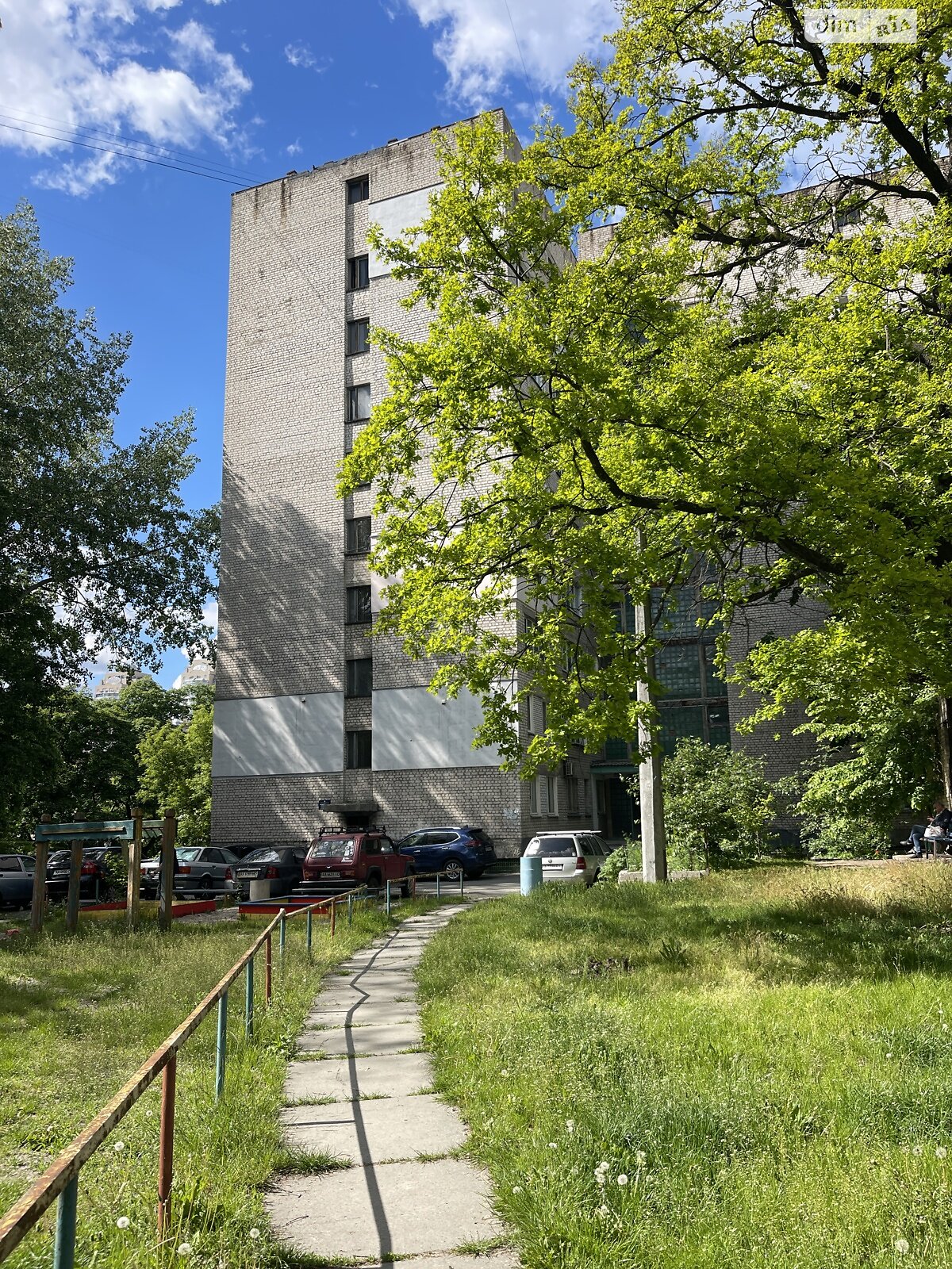 Продажа однокомнатной квартиры в Киеве, на ул. Верховинная 81, район Святошино фото 1 Продажа однокомнатной квартиры в Киеве, на ул. Верховинная 81, район Святошино фото 1