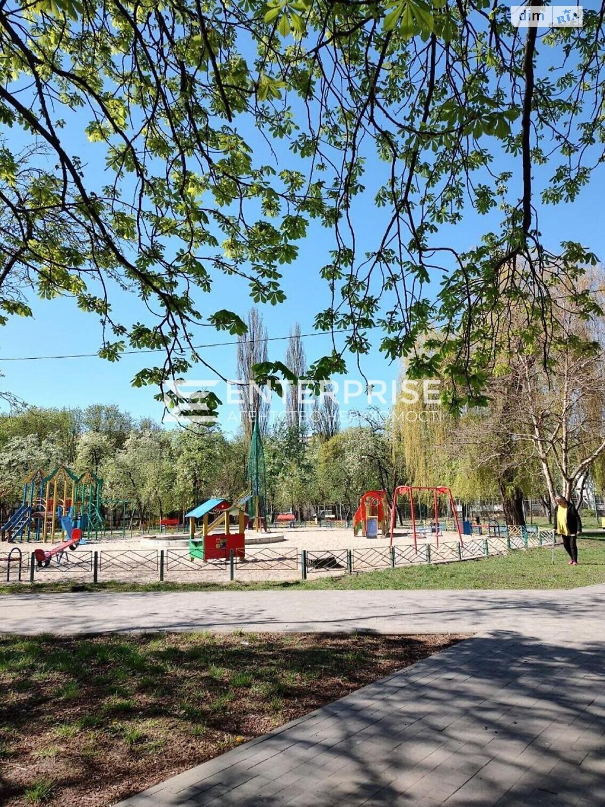 Продаж однокімнатної квартири в Києві, на вул. Академіка Доброхотова 4, район Святошинський фото 1 Продаж однокімнатної квартири в Києві, на вул. Академіка Доброхотова 4, район Святошинський фото 1
