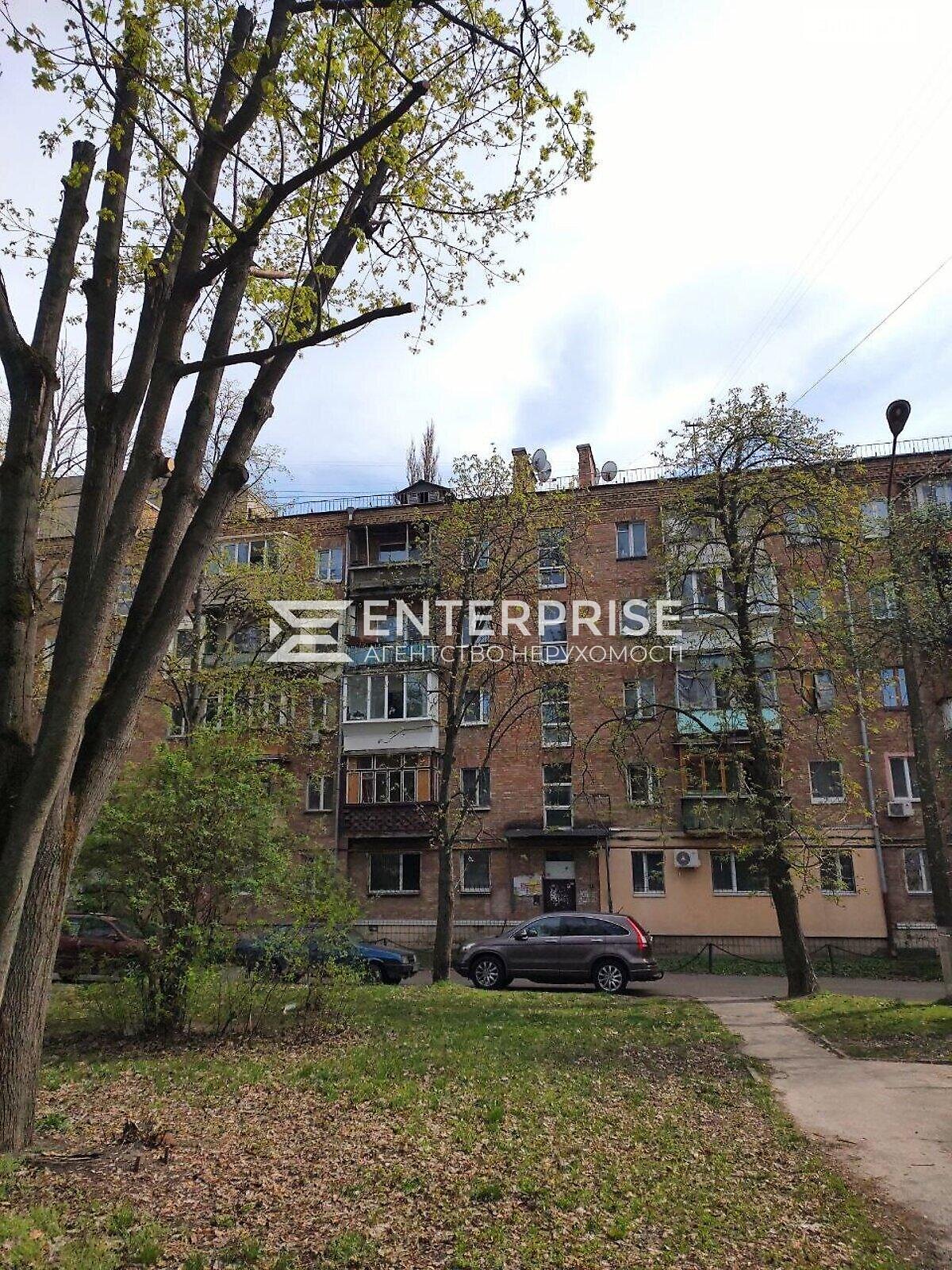 Продаж однокімнатної квартири в Києві, на вул. Академіка Доброхотова 4, район Святошинський фото 1 Продаж однокімнатної квартири в Києві, на вул. Академіка Доброхотова 4, район Святошинський фото 1