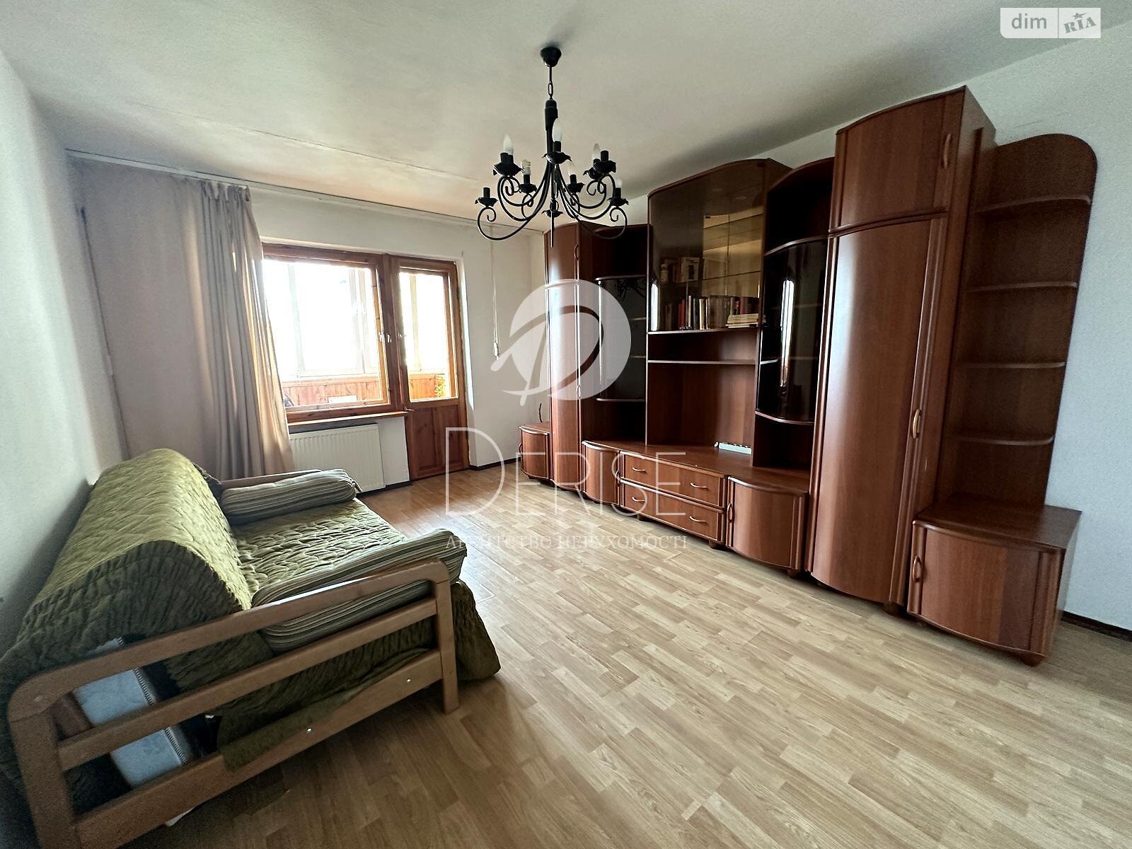 Продажа трехкомнатной квартиры в Киеве, на ул. Академика Доброхотова 15, район Святошинский фото 1 Продажа трехкомнатной квартиры в Киеве, на ул. Академика Доброхотова 15, район Святошинский фото 1