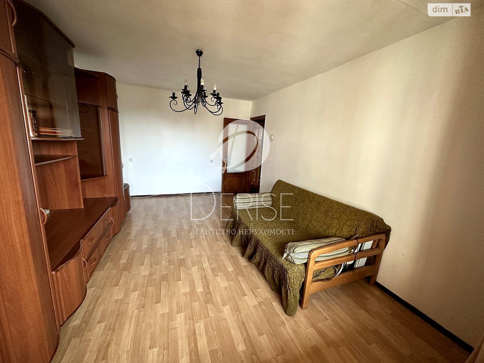 Продажа трехкомнатной квартиры в Киеве, на ул. Академика Доброхотова 15, район Святошинский фото 1 Продажа трехкомнатной квартиры в Киеве, на ул. Академика Доброхотова 15, район Святошинский фото 1