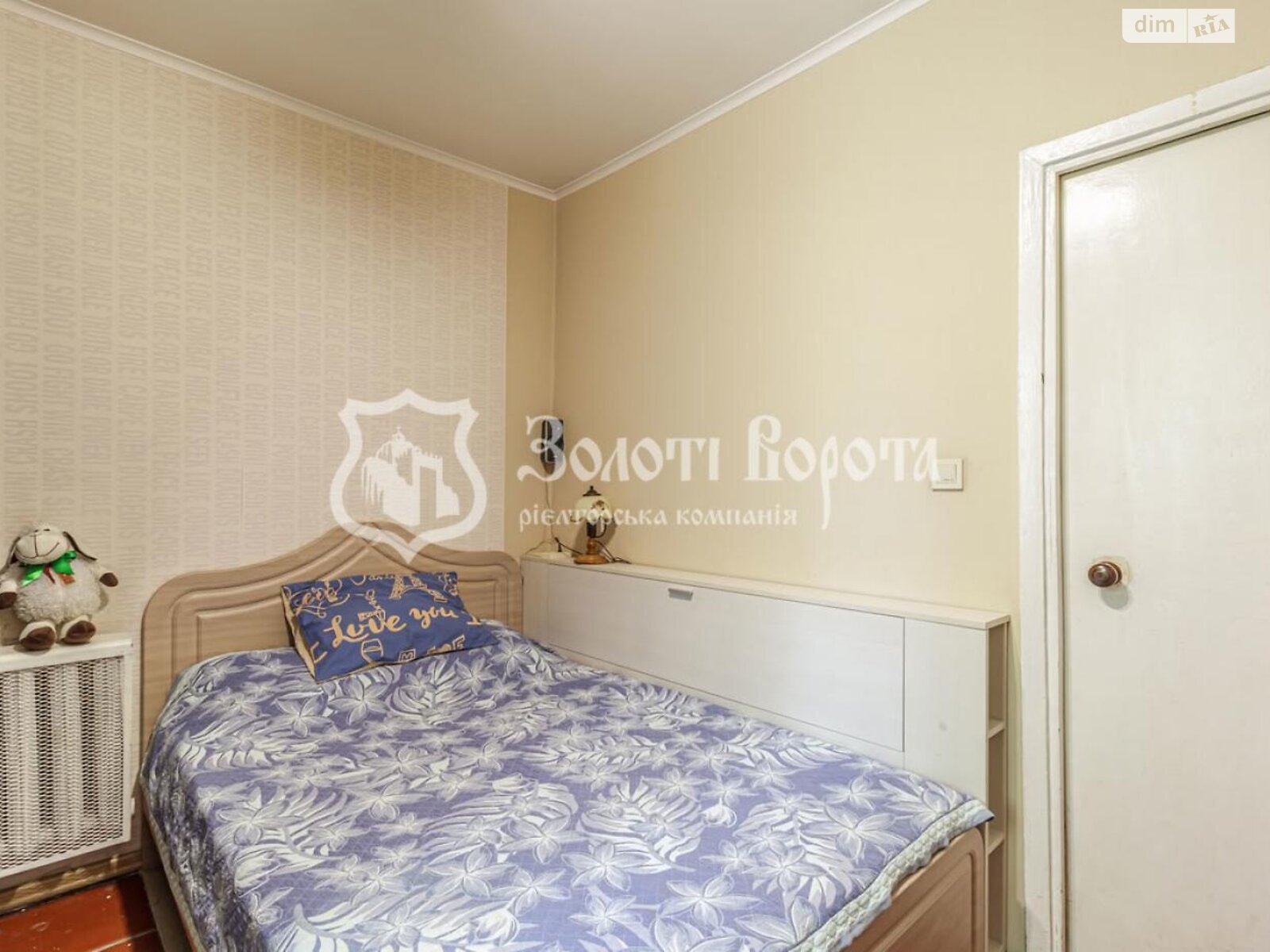 Продаж трикімнатної квартири в Києві, на просп. Академіка Палладіна 24, район Святошинський фото 1 Продаж трикімнатної квартири в Києві, на просп. Академіка Палладіна 24, район Святошинський фото 1