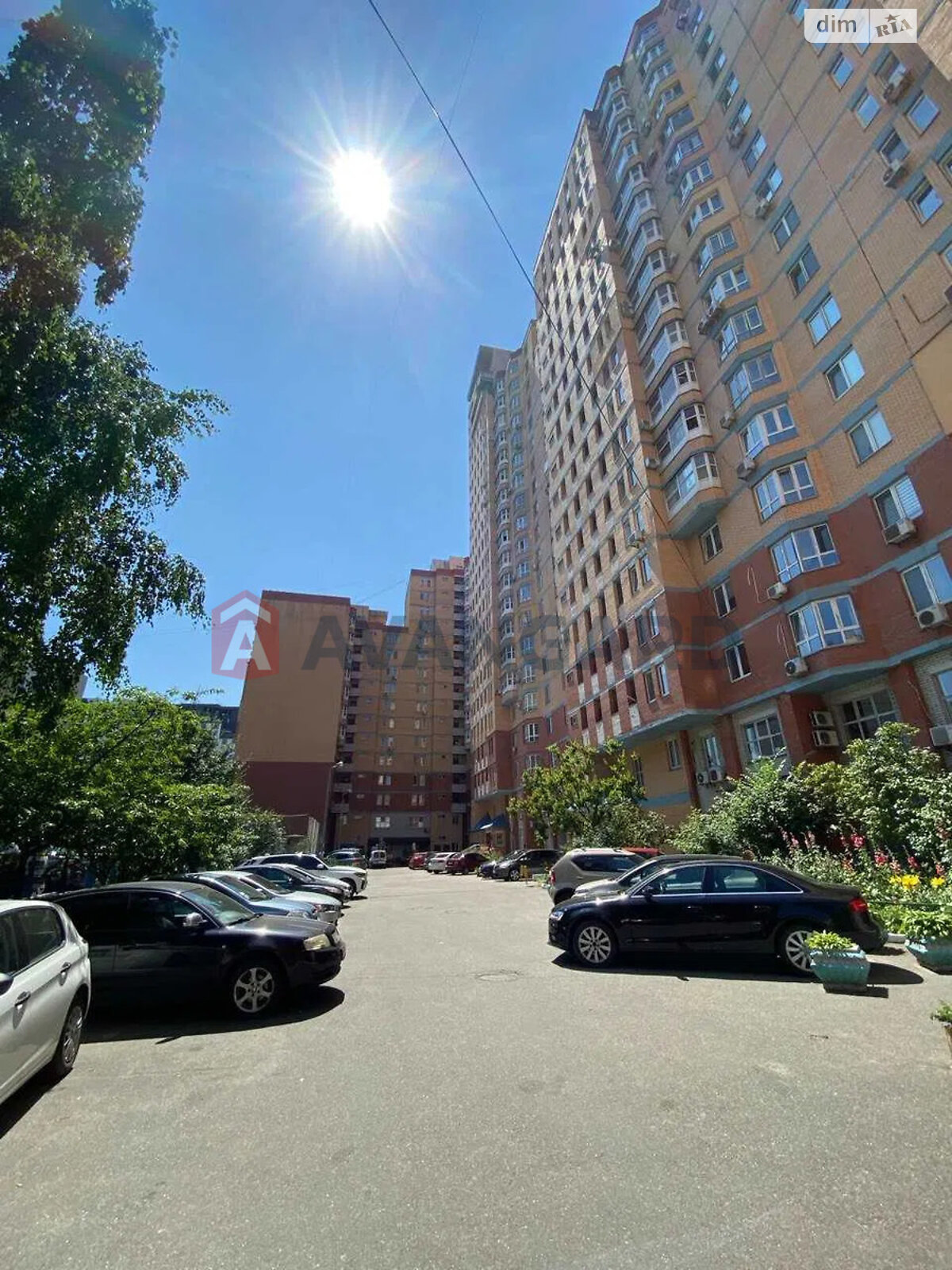 Продажа трехкомнатной квартиры в Киеве, на просп. Академика Палладина 18/30, район Святошинский фото 1 Продажа трехкомнатной квартиры в Киеве, на просп. Академика Палладина 18/30, район Святошинский фото 1
