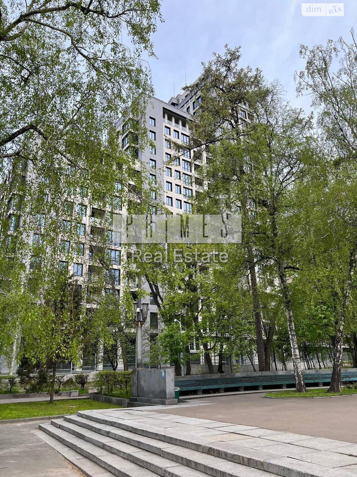 Продажа четырехкомнатной квартиры в Киеве, на просп. Берестейский 42, район Святошинский фото 1