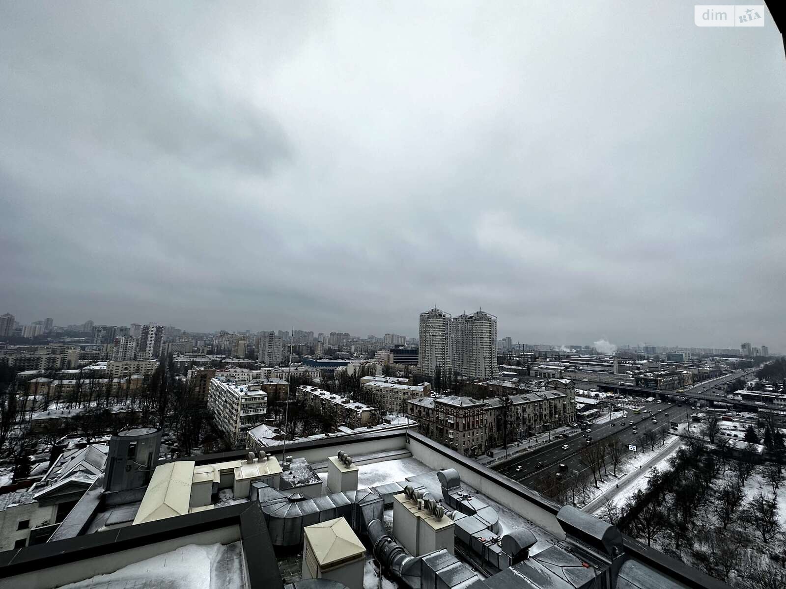 Продажа трехкомнатной квартиры в Киеве, на просп. Берестейский 42А, район Святошинский фото 1