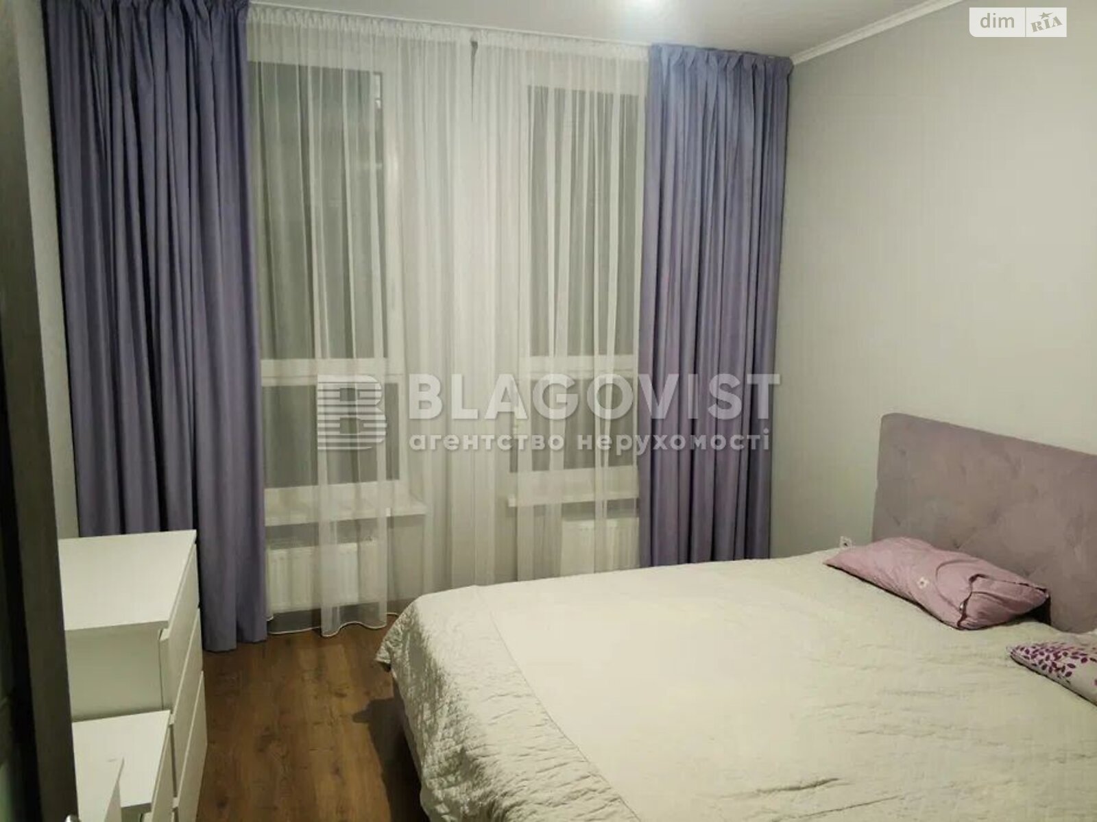 Продаж трикімнатної квартири в Києві, на просп. Берестейський 65Б, район Святошинський фото 1 Продаж трикімнатної квартири в Києві, на просп. Берестейський 65Б, район Святошинський фото 1