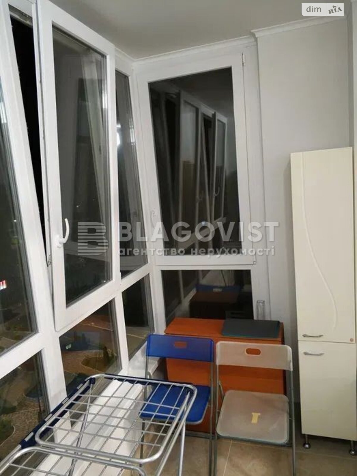 Продаж трикімнатної квартири в Києві, на просп. Берестейський 65Б, район Святошинський фото 1 Продаж трикімнатної квартири в Києві, на просп. Берестейський 65Б, район Святошинський фото 1