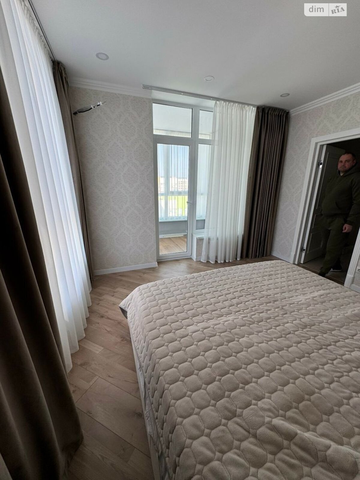 Продаж чотирикімнатної квартири в Києві, на просп. Берестейський 67Г, район Святошинський фото 1 Продаж чотирикімнатної квартири в Києві, на просп. Берестейський 67Г, район Святошинський фото 1