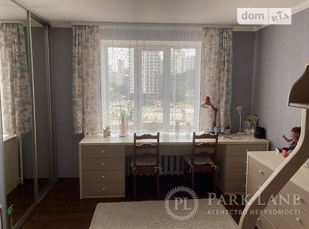 Продажа четырехкомнатной квартиры в Киеве, на ул. Феодори Пушиной 50а, район Святошинский фото 1