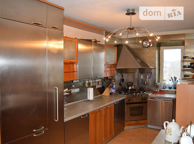 Продажа квартиры, 4 ком., Киев, р‑н. Святошинский, ст.м. Академгородок, Генерала Наумова улица, дом 31а Продажа квартиры, 4 ком., Киев, р‑н. Святошинский, ст.м. Академгородок, Генерала Наумова улица, дом 31а