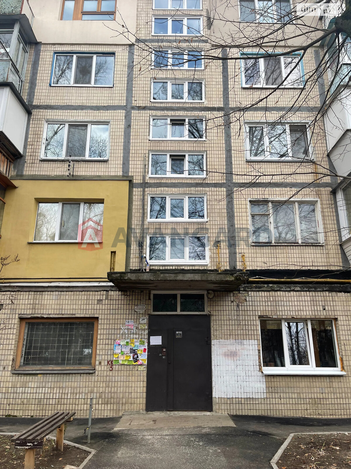 Продаж двокімнатної квартири в Києві, на вул. Гната Юри 5, район Святошинський фото 1 Продаж двокімнатної квартири в Києві, на вул. Гната Юри 5, район Святошинський фото 1