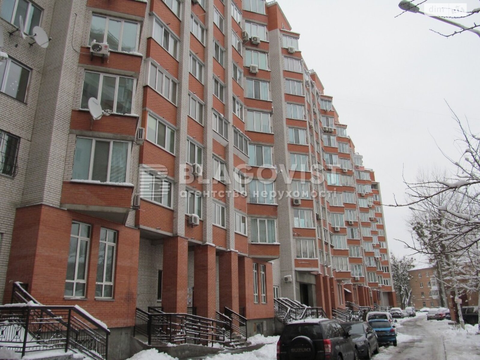 Продажа трехкомнатной квартиры в Киеве, на ул. Хмельницкая 10, район Святошинский фото 1
