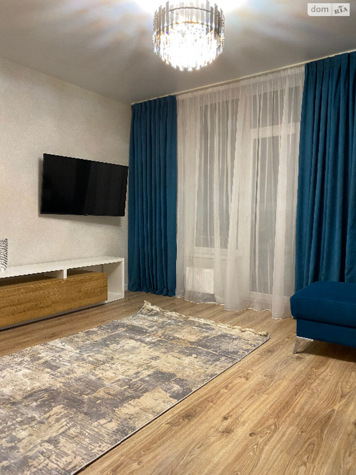 Продажа трехкомнатной квартиры в Киеве, на пер. Приборный 10А, район Святошинский фото 1 Продажа трехкомнатной квартиры в Киеве, на пер. Приборный 10А, район Святошинский фото 1
