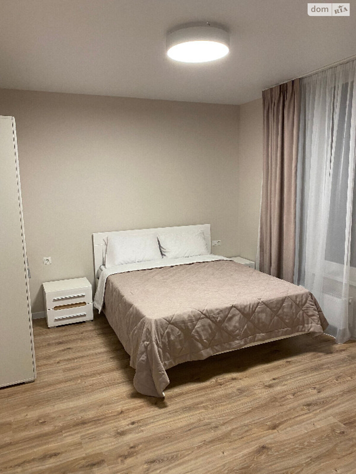 Продажа трехкомнатной квартиры в Киеве, на пер. Приборный 10А, район Святошинский фото 1 Продажа трехкомнатной квартиры в Киеве, на пер. Приборный 10А, район Святошинский фото 1