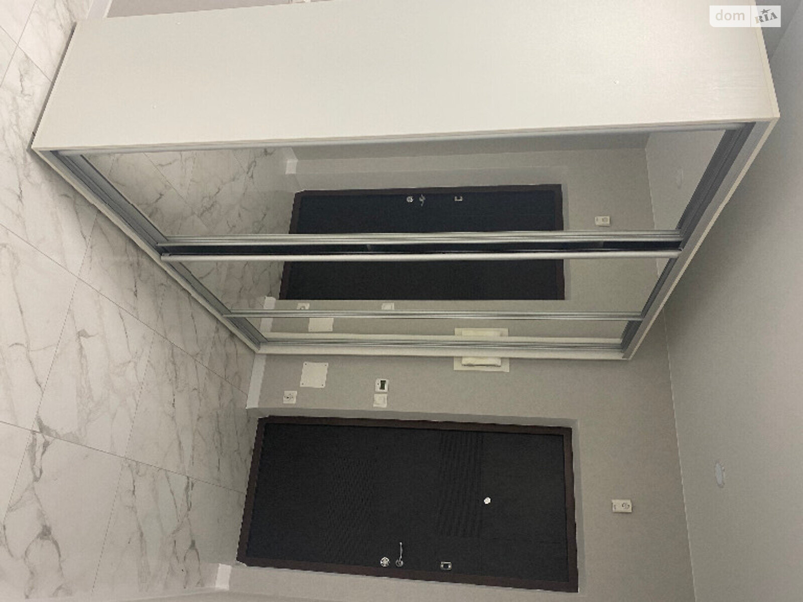 Продажа трехкомнатной квартиры в Киеве, на пер. Приборный 10А, район Святошинский фото 1 Продажа трехкомнатной квартиры в Киеве, на пер. Приборный 10А, район Святошинский фото 1