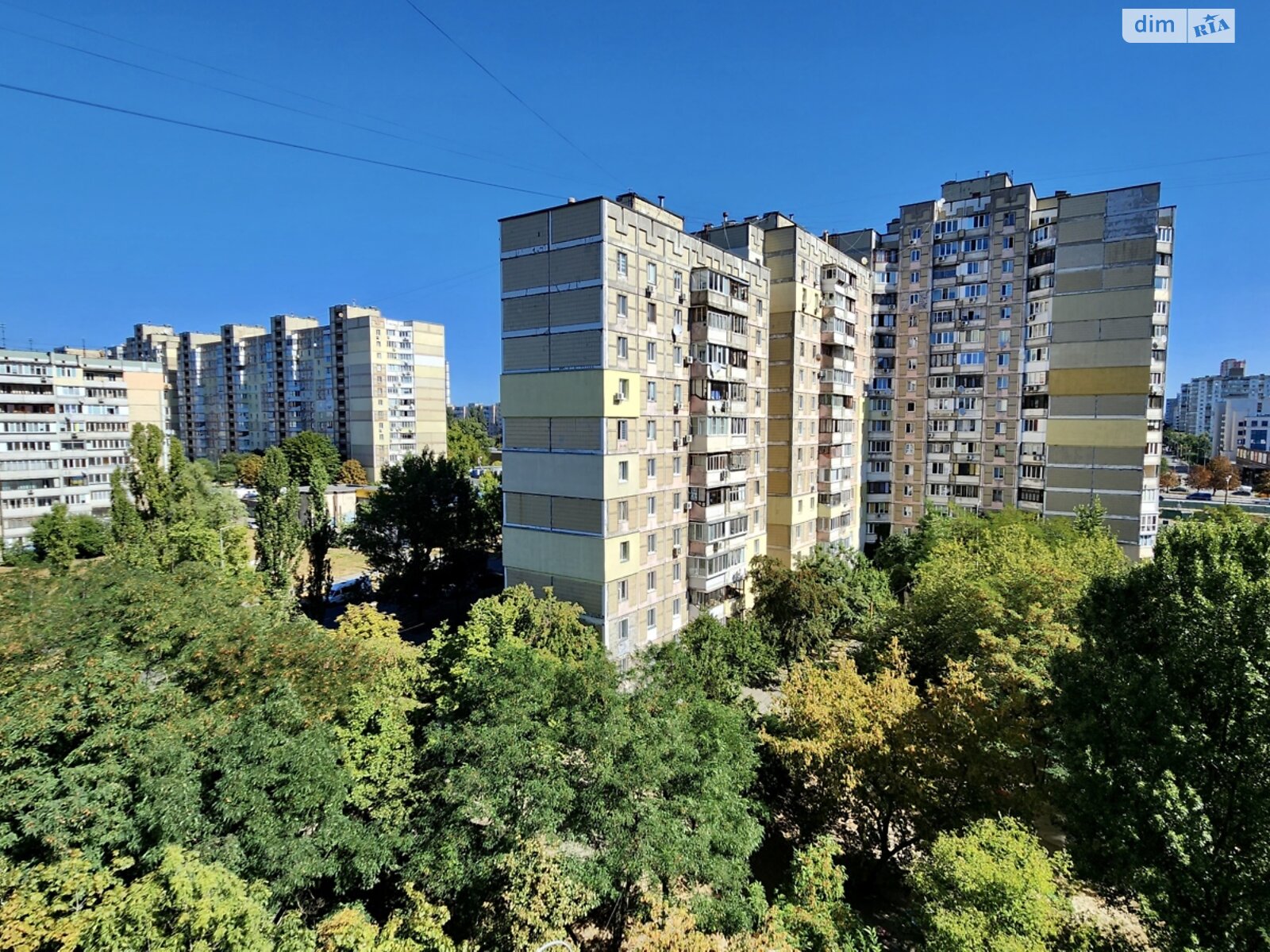 Продажа трехкомнатной квартиры в Киеве, на ул. Ирпенская 65, район Святошинский фото 1