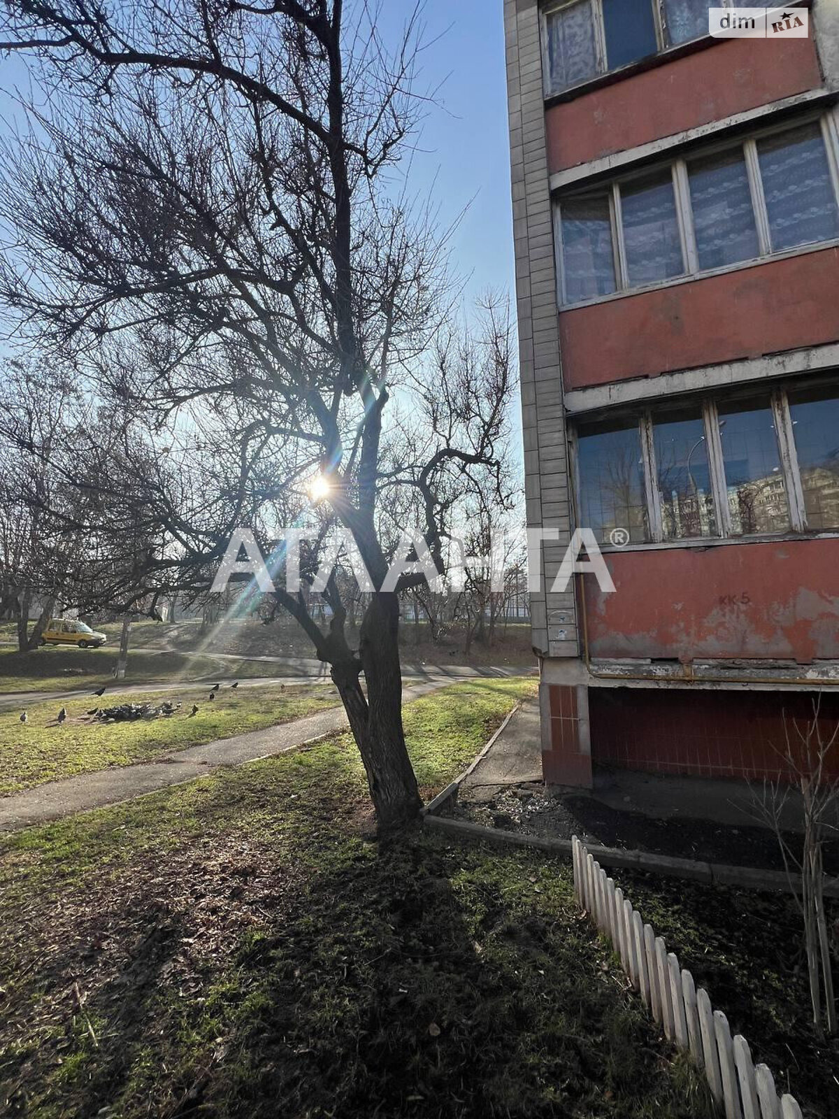 Продаж трикімнатної квартири в Києві, на вул. Ірпінська 69, район Святошинський фото 1 Продаж трикімнатної квартири в Києві, на вул. Ірпінська 69, район Святошинський фото 1