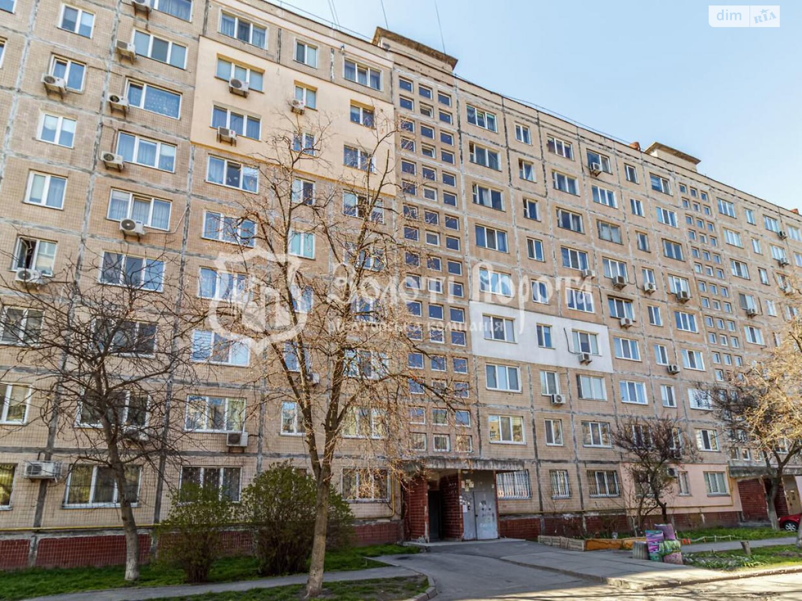 Продажа двухкомнатной квартиры в Киеве, на дор. Кольцевая 5, район Святошинский фото 1 Продажа двухкомнатной квартиры в Киеве, на дор. Кольцевая 5, район Святошинский фото 1