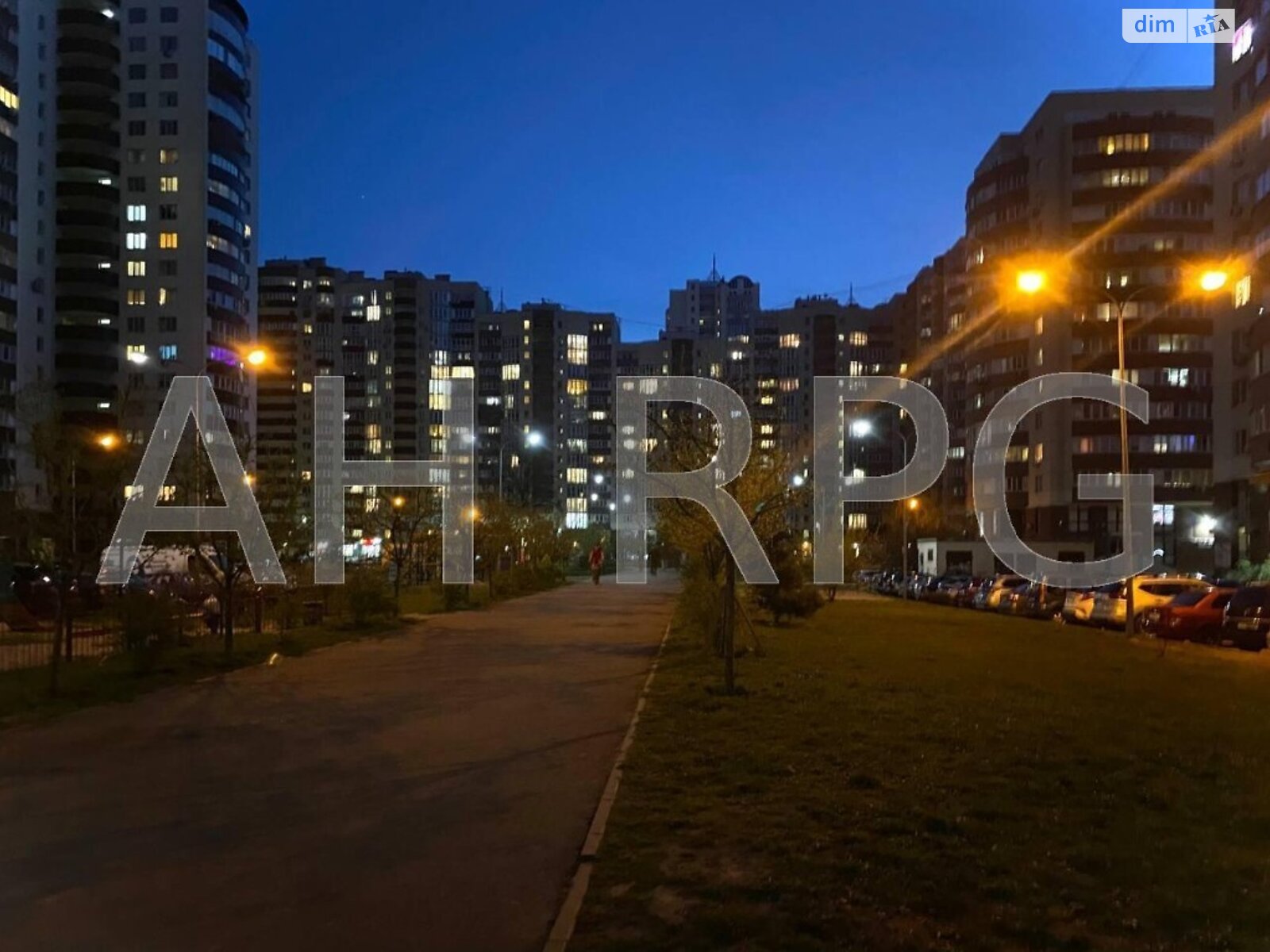 Продаж трикімнатної квартири в Києві, на бул. Кольцова 14Д, район Святошинський фото 1