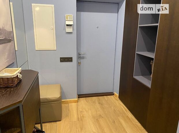 Продажа трехкомнатной квартиры в Киеве, на ул. Львовская 26А, район Святошинский фото 1 Продажа трехкомнатной квартиры в Киеве, на ул. Львовская 26А, район Святошинский фото 1