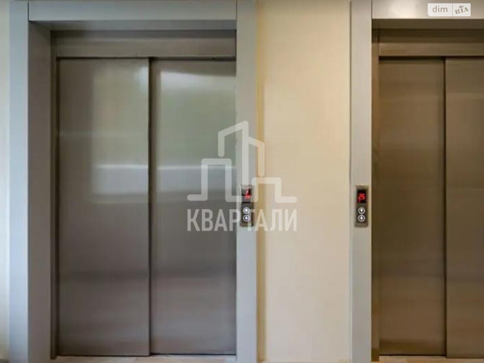 Продажа трехкомнатной квартиры в Киеве, на ул. Львовская 15, район Святошинский фото 1