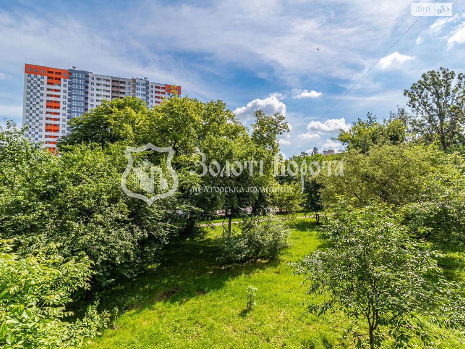 Продаж трикімнатної квартири в Києві, на бул. Миколи Руденка 19, район Святошинський фото 1 Продаж трикімнатної квартири в Києві, на бул. Миколи Руденка 19, район Святошинський фото 1