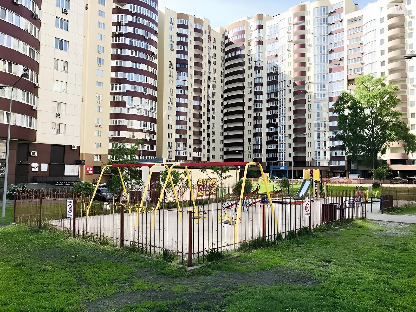 Продаж двокімнатної квартири в Києві, на бул. Миколи Руденка 14Д, район Святошинський фото 1 Продаж двокімнатної квартири в Києві, на бул. Миколи Руденка 14Д, район Святошинський фото 1