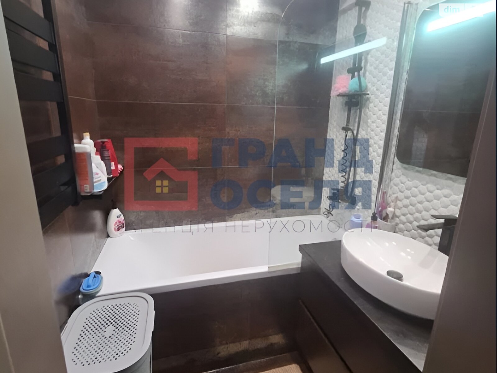 Продажа трехкомнатной квартиры в Киеве, на ул. Олевская, район Святошинский фото 1 Продажа трехкомнатной квартиры в Киеве, на ул. Олевская, район Святошинский фото 1
