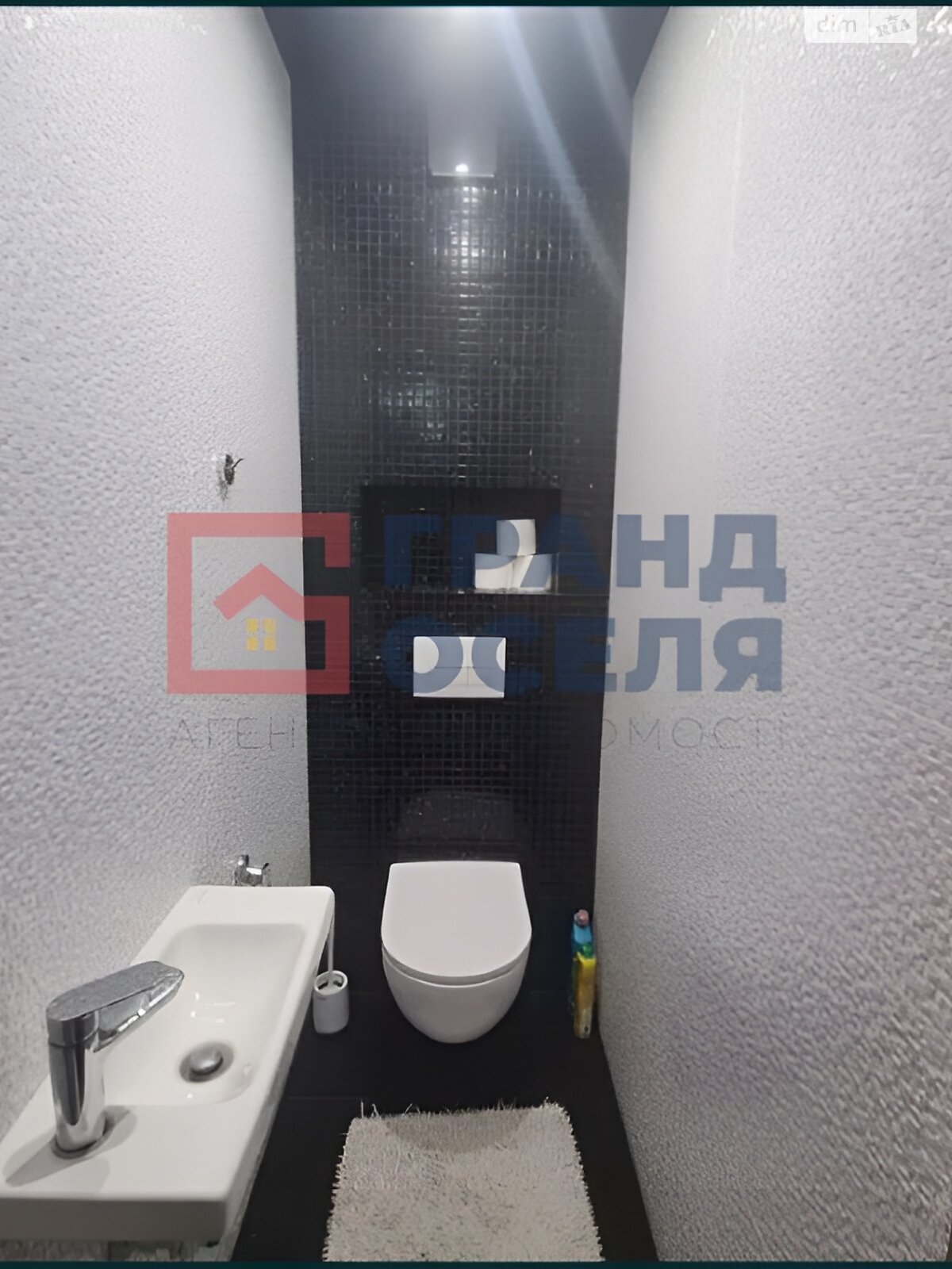 Продажа трехкомнатной квартиры в Киеве, на ул. Олевская, район Святошинский фото 1 Продажа трехкомнатной квартиры в Киеве, на ул. Олевская, район Святошинский фото 1