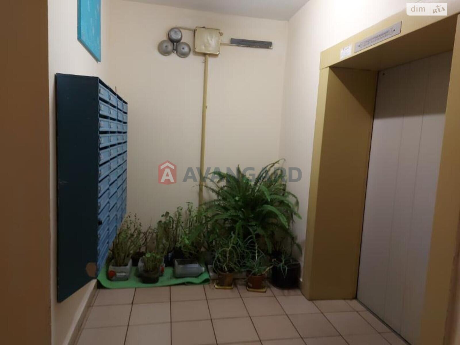 Продаж двокімнатної квартири в Києві, на вул. Відпочинку 10, район Святошинський фото 1 Продаж двокімнатної квартири в Києві, на вул. Відпочинку 10, район Святошинський фото 1