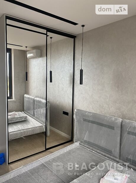 Продажа трехкомнатной квартиры в Киеве, на просп. Берестейский 67, район Святошинский фото 1 Продажа трехкомнатной квартиры в Киеве, на просп. Берестейский 67, район Святошинский фото 1