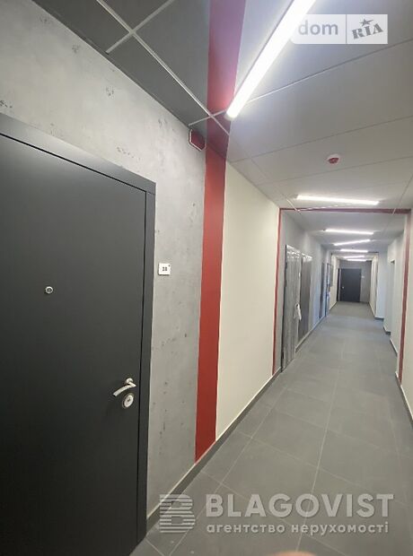 Продажа трехкомнатной квартиры в Киеве, на просп. Берестейский 67, район Святошинский фото 1 Продажа трехкомнатной квартиры в Киеве, на просп. Берестейский 67, район Святошинский фото 1
