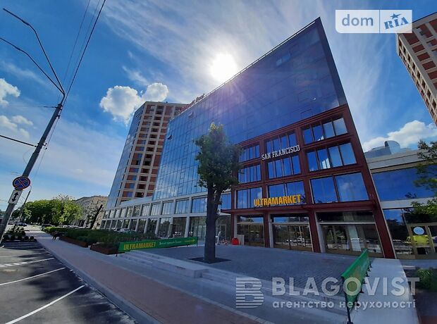 Продажа трехкомнатной квартиры в Киеве, на просп. Берестейский 67, район Святошинский фото 1 Продажа трехкомнатной квартиры в Киеве, на просп. Берестейский 67, район Святошинский фото 1