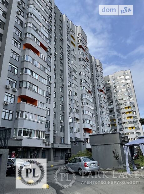 Продажа трехкомнатной квартиры в Киеве, на просп. Победы 71а район Святошинский фото 1 Продажа трехкомнатной квартиры в Киеве, на просп. Победы 71а район Святошинский фото 1