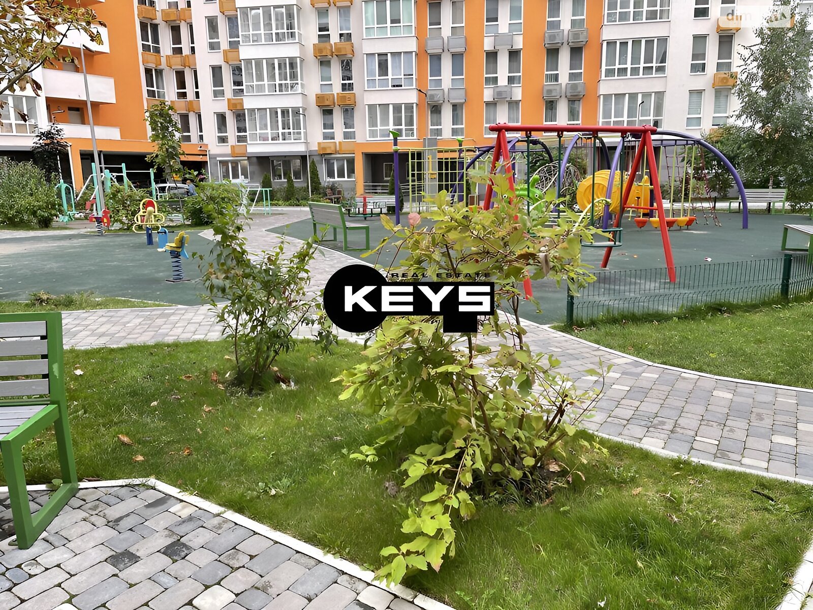 Продаж трикімнатної квартири в Києві, на просп. Берестейський 67, район Святошинський фото 1 Продаж трикімнатної квартири в Києві, на просп. Берестейський 67, район Святошинський фото 1