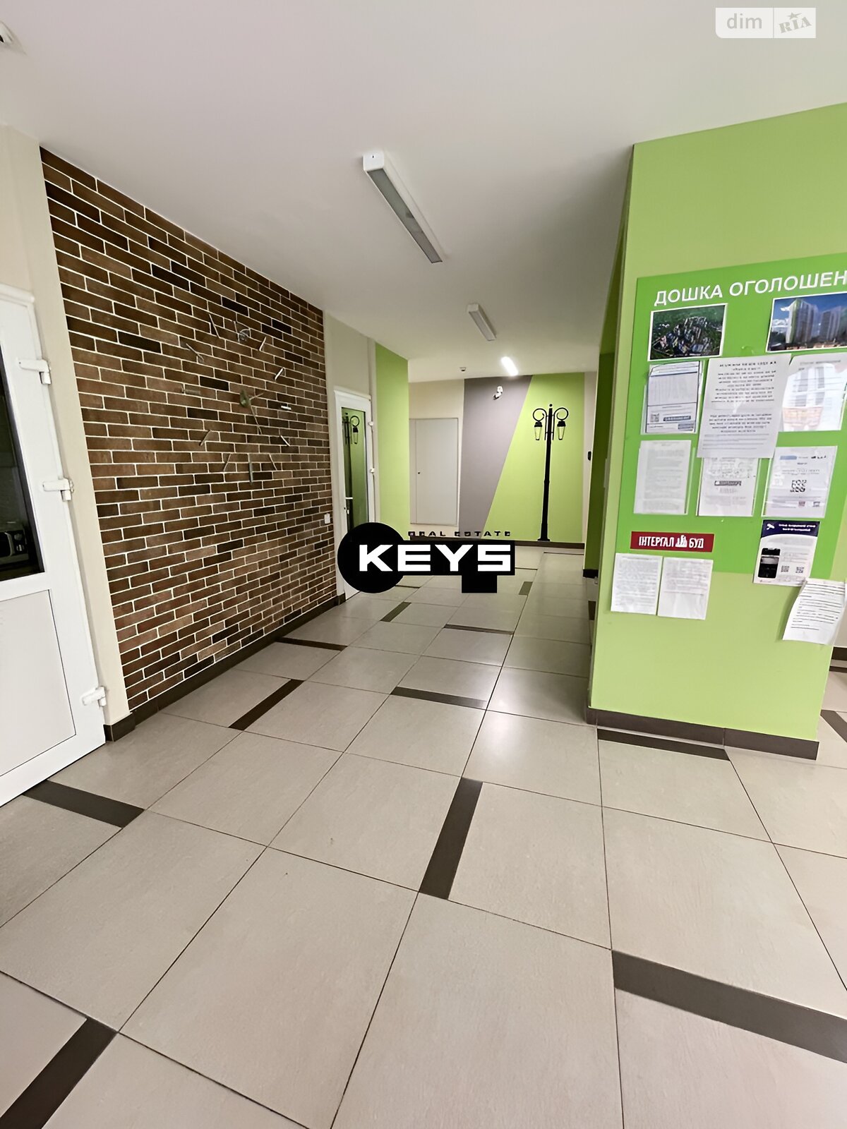 Продаж трикімнатної квартири в Києві, на просп. Берестейський 67, район Святошинський фото 1 Продаж трикімнатної квартири в Києві, на просп. Берестейський 67, район Святошинський фото 1