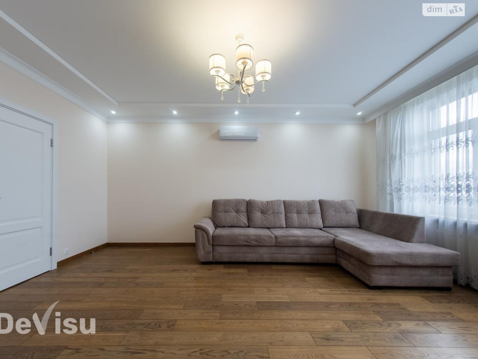 Продажа трехкомнатной квартиры в Киеве, на просп. Берестейский 71А, район Святошинский фото 1 Продажа трехкомнатной квартиры в Киеве, на просп. Берестейский 71А, район Святошинский фото 1